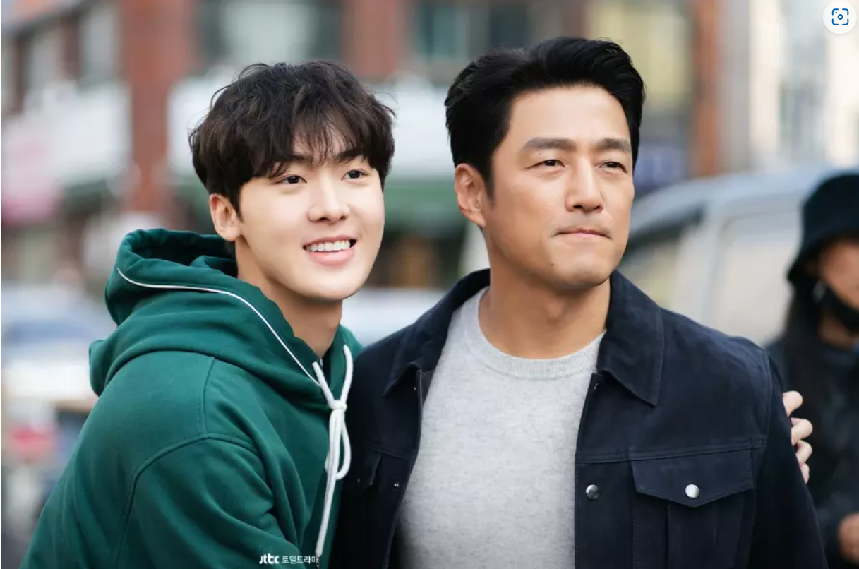Ji Jin Hee And ASTRO's Sanha Have The Perfect Father-Son Relationship In "Romance In The House"