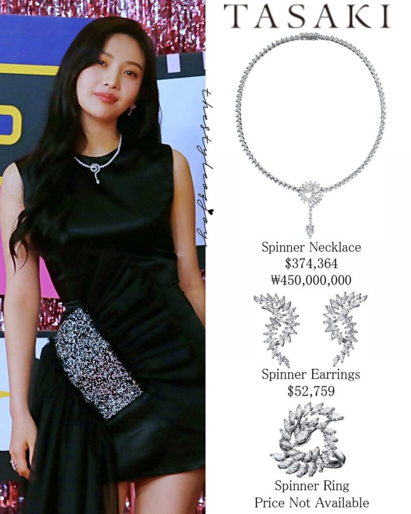 BLACKPINK-Dominated-5-Most-Expensive-Jewelry-Worn-by-Female-Idols-6