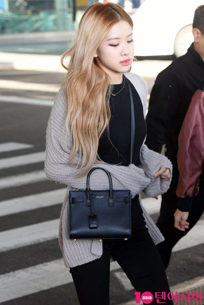 blackpink-members-with-very-expensive-and-exclusive-designer-bags-9