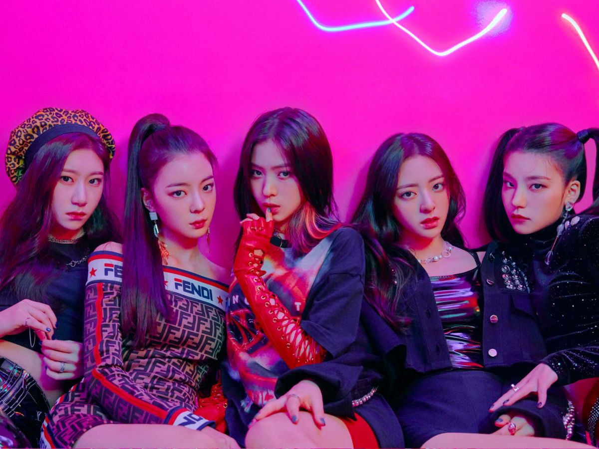 Itzy | Top 10 Most Popular K-Pop Girl Groups 