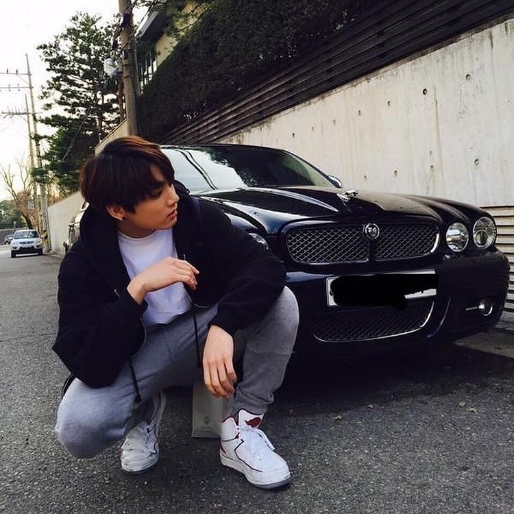 Top 9 Male Idols Who Drive The Hottest Cars Part 2