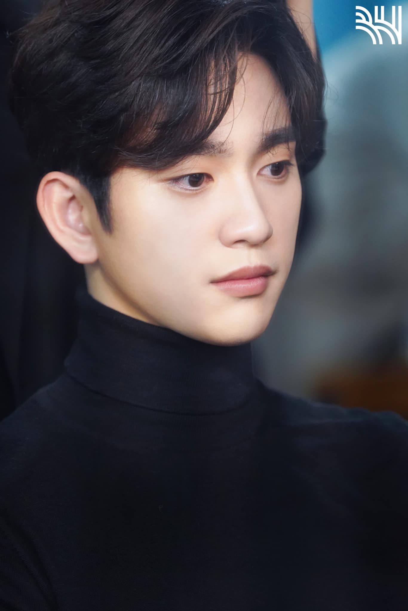got7-jinyoung-offered-to-star-on-upcoming-drama-yumis-cells