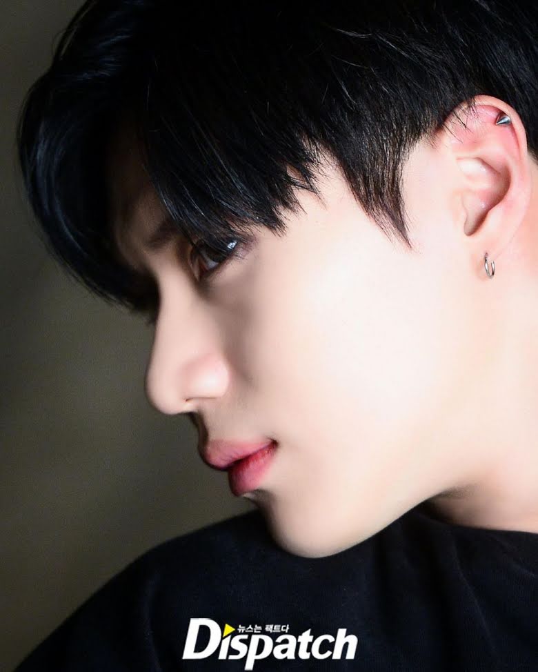dispatch-picks-9-male-idols-who-has-the-best-side-profile-photos