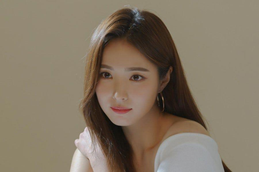 Shin Se Kyung Parts Ways With Agency After 19 Years + Signs With IU’s Agency EDAM Entertainment