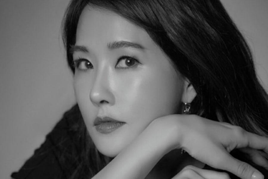 Kim Sun Ah In Talks To Star In New JTBC Drama
