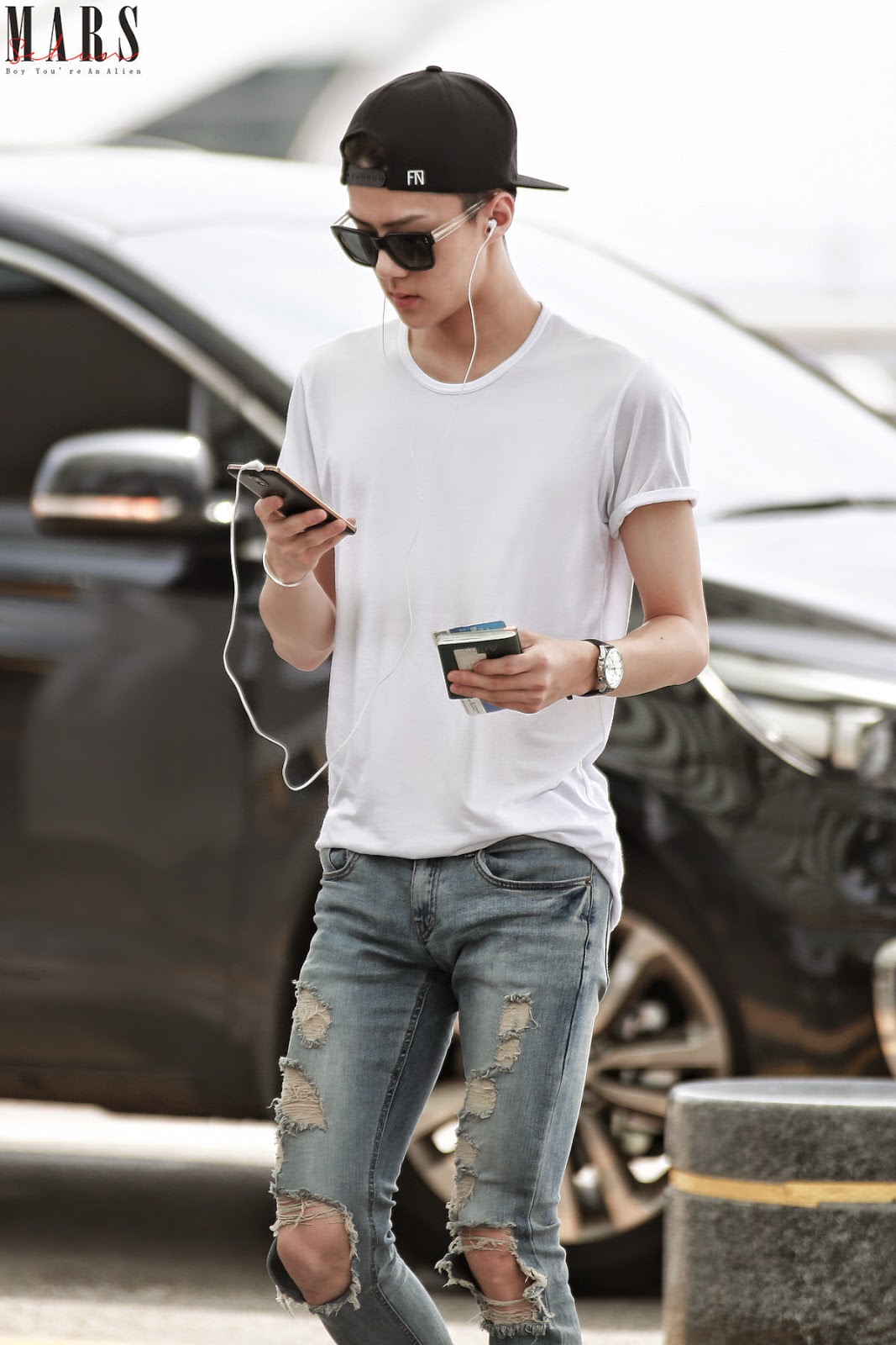 compilation-of-exo-sehun-fashion-styles-to-inspire-you-3