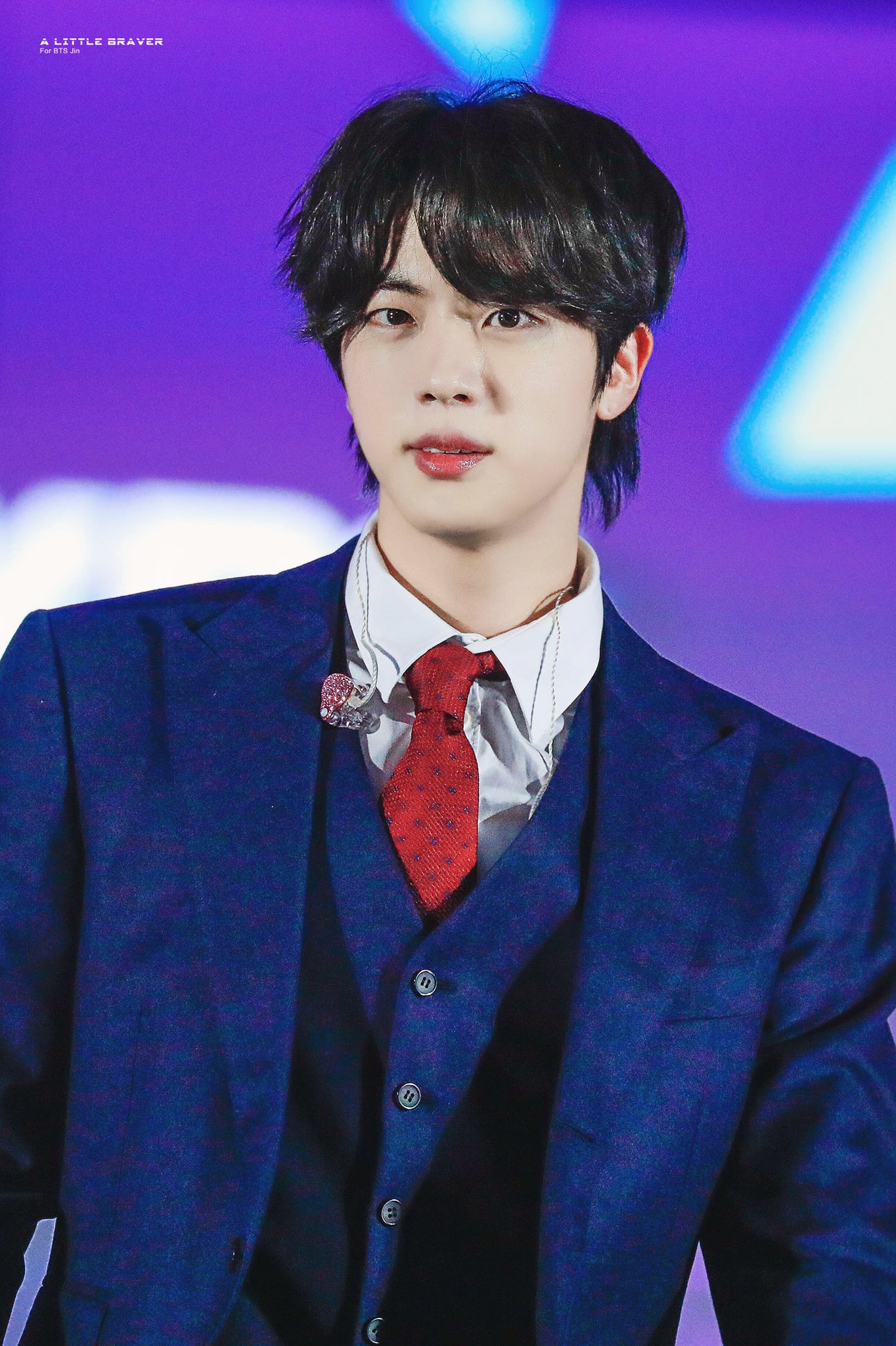 Jin United on X: BTS Jin voted #1 in IdolChart poll titled In the cold  autumn, which star matching well with a trench coat? with 35% of votes,  congratulation @BTS_twt #방탄소년단 #진 #