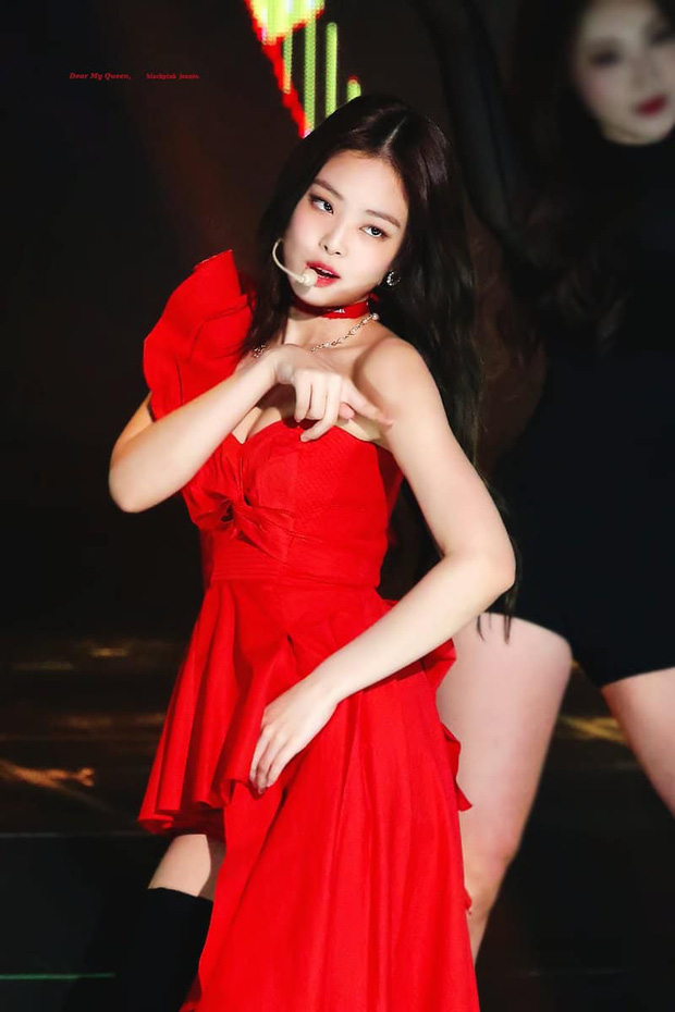 Blackpink #Jennie #Solo #stage #red #dress #fancam #dancer #singer #K... |  TikTok