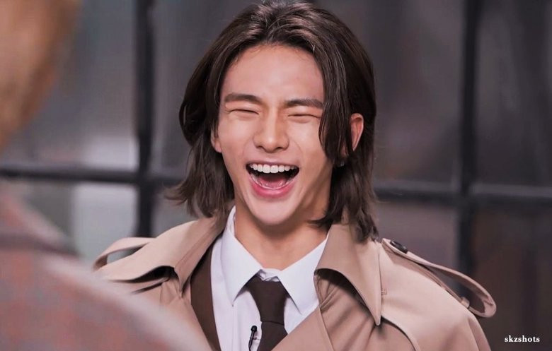 Our Favourite Male Idols With The Loveliest Eye Smiles