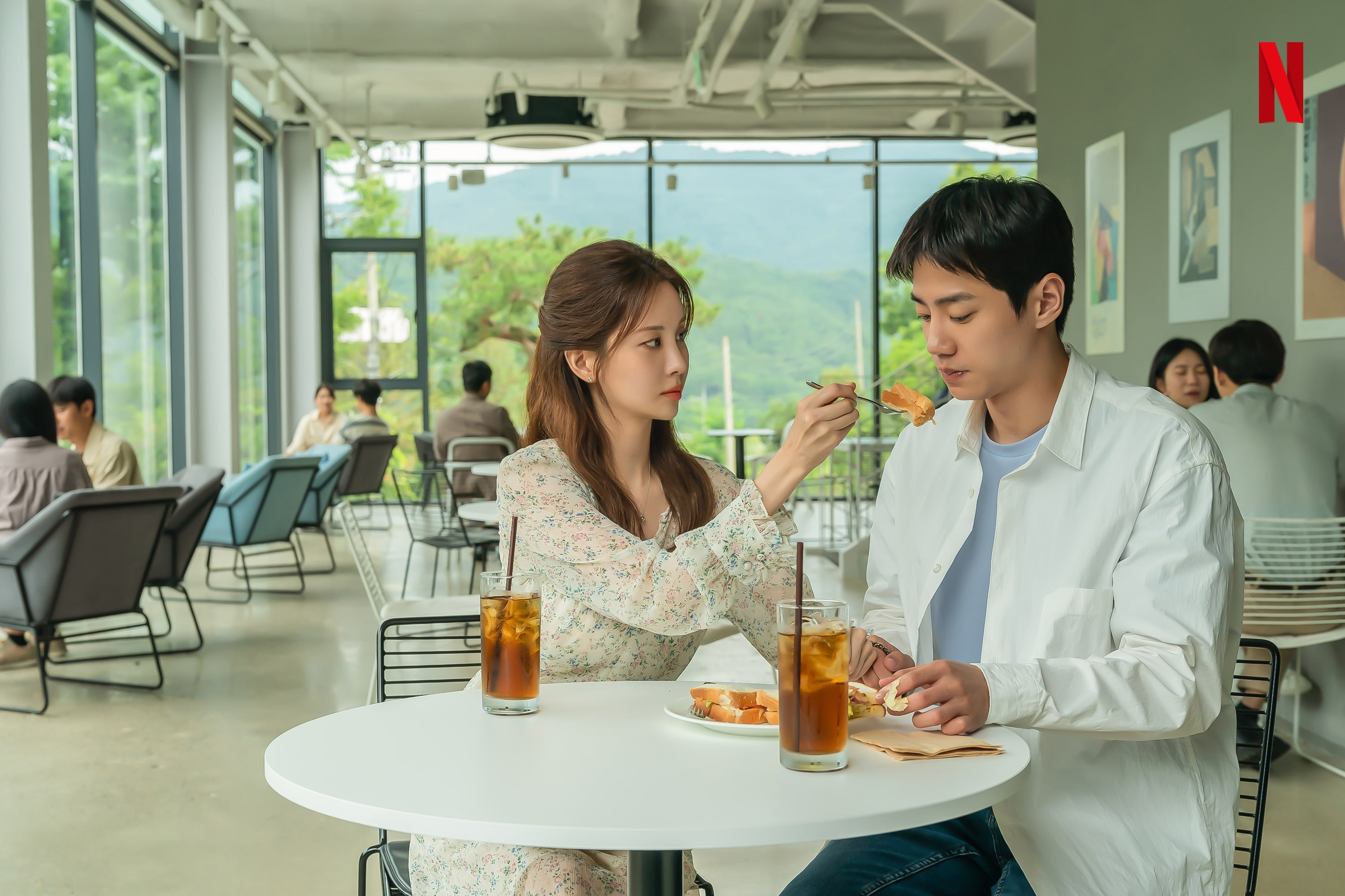 Love And Leashes” Previews Seohyun And Lee Jun Young&#39;s Blossoming Romantic  Tension | Soompi
