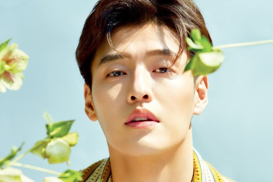 Kang Ha Neul Talks About Upcoming Romance Film, Similarities And  Differences To His Character, And More | Soompi