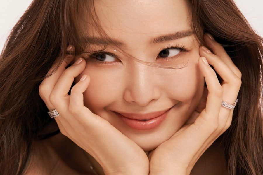 Honey Lee Gives Birth To Her First Child