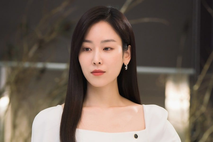 Seo Hyun Jin Is A Successful Lawyer Breaking The Glass Ceiling In Upcoming  Drama “Why Her?” | Soompi