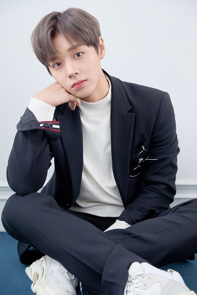Park Ji Hoon Opens Official Website With New Profile Photos + Servers Crash  After Launch | Soompi