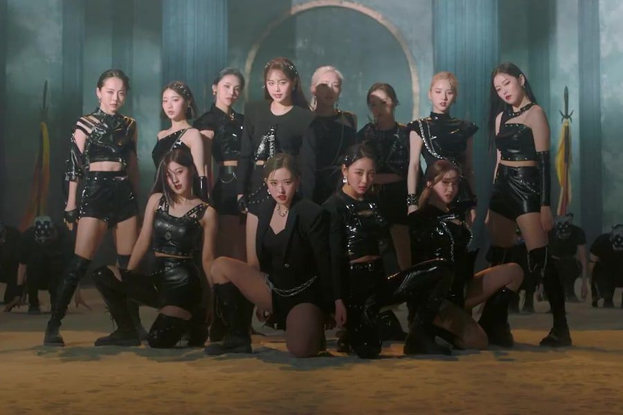 Watch: LOONA Is Ready To “PTT (Paint The Town)” In Fierce Comeback MV |  Soompi