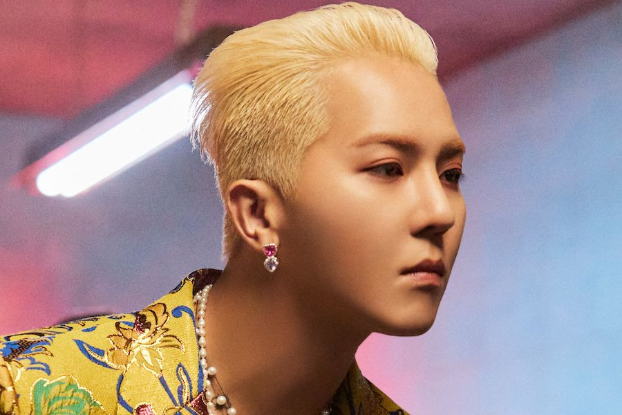 WINNER’s Song Mino Confirms Enlistment Date