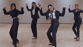 Top 11 aespa 에스파 'Next Level' aespa Company ver. Dance Practice GIFs by  Mini | Gfycat