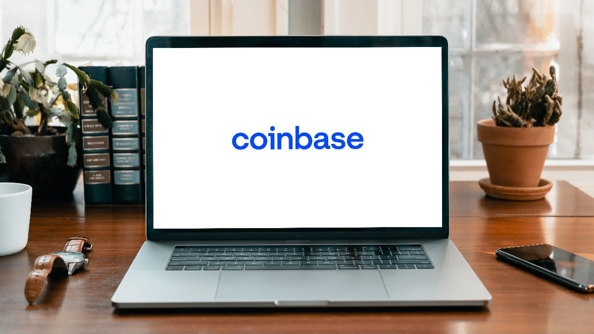 Coinbase Trims Workforce Again Days After Reporting 28 Percent Decline in Q3 Revenue
